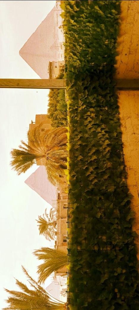 Horus Pyramids Appartement Caïro Kamer foto